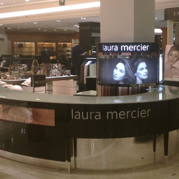 Retail / Laura Mercier